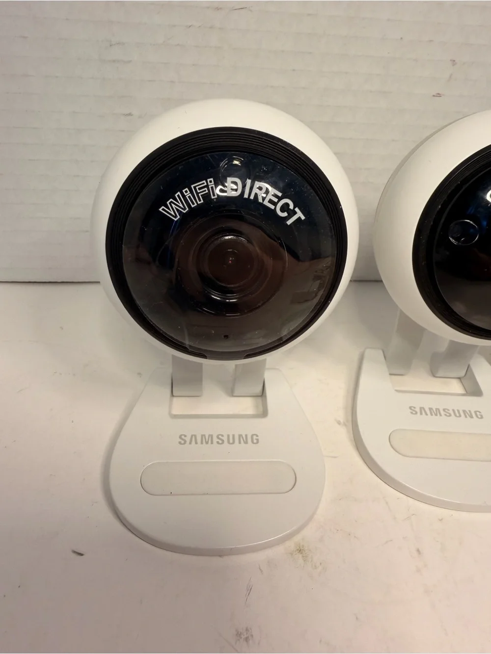 Samsung SmartCam HD Plus 1080p Wi-Fi Camera Pair with Power Adapter